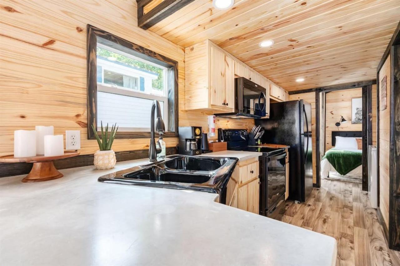 3 Bearly Working Luxury Tiny House Firepit Mins To Lake Guntersville Bagian luar foto