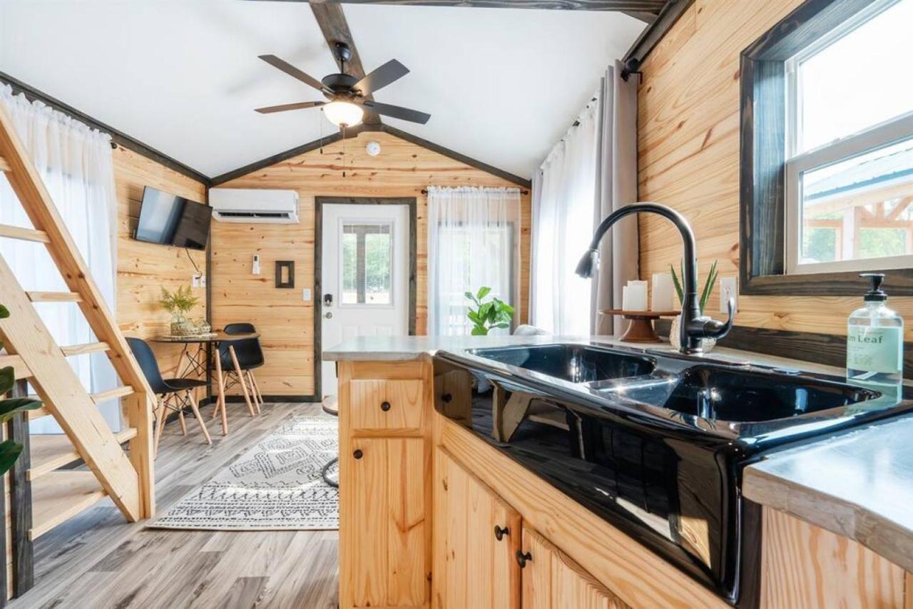 3 Bearly Working Luxury Tiny House Firepit Mins To Lake Guntersville Bagian luar foto