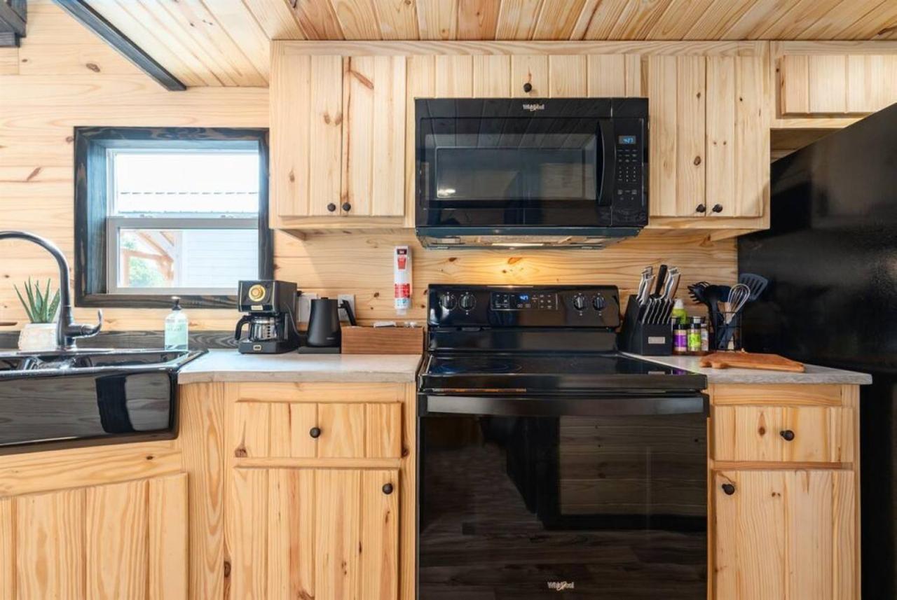 3 Bearly Working Luxury Tiny House Firepit Mins To Lake Guntersville Bagian luar foto